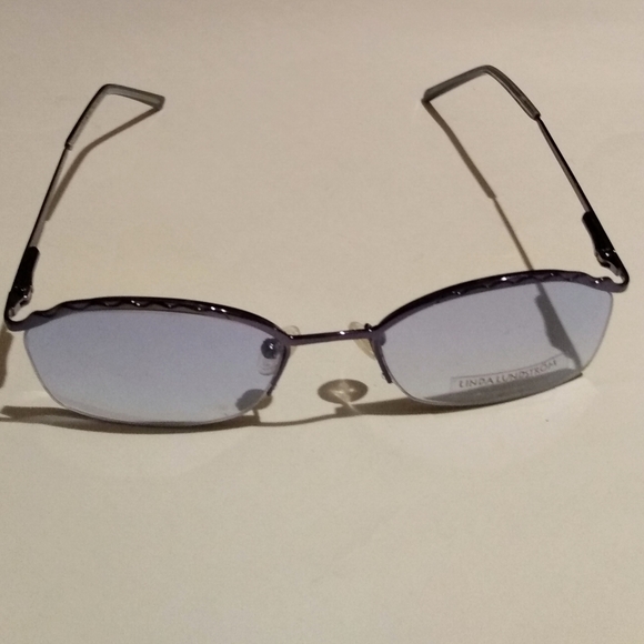 Linda Lundstrom NEW Vintage Women's Sunglasses - Picture 2 of 13
